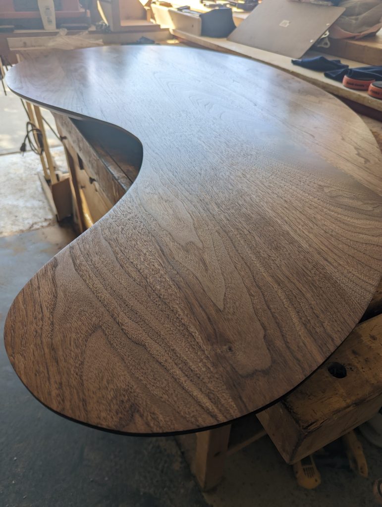 Kidney Bean Table Finished with Oil by Steve Castles Woodworker / SCWoodworker